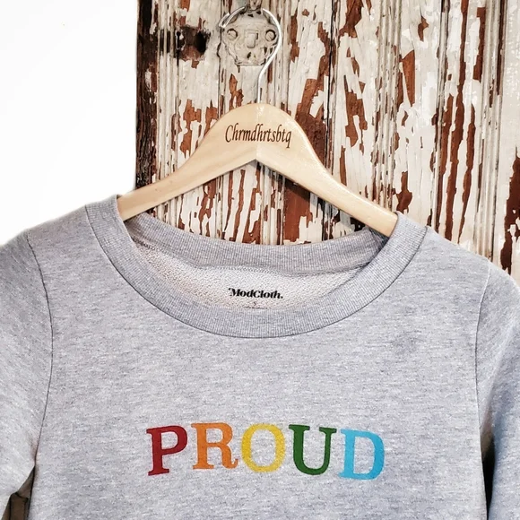 ModCloth Graphic Sweatshirt Grey Print Size S - Picture 2 of 10